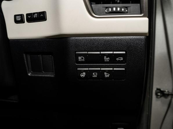 Lexus NX I Рестайлинг с пробегом 2019 года, цена 4 350 000 рублей, 101340 км, внедорожник, Автокод Объявления