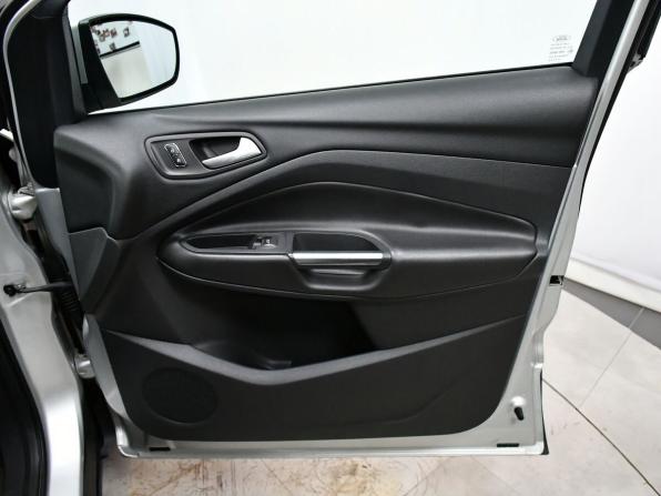 Ford Kuga II с пробегом 2014 года, цена 1 247 000 рублей, 232804 км, внедорожник, Автокод Объявления