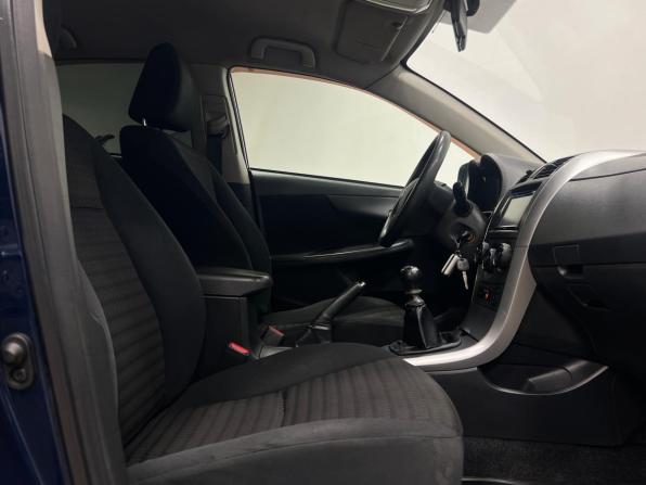 Toyota Corolla X (E140 E150) Рестайлинг с пробегом 2012 года, цена 1 085 000 рублей, 198744 км, седан, Автокод Объявления