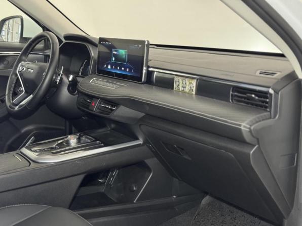 Haval Jolion I Рестайлинг с пробегом 2023 года, цена 2 169 000 рублей, 18537 км, внедорожник, Автокод Объявления