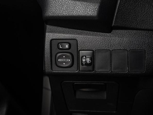 Toyota Corolla XI (E160 E170 E180) с пробегом 2014 года, цена 1 195 000 рублей, 188049 км, седан, Автокод Объявления