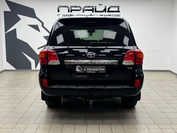 Toyota Land Cruiser 200 Series Рестайлинг 1 с пробегом 2014 года, цена 5 599 000 рублей, 180045 км, внедорожник, Автокод Объявления