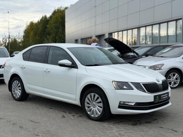 Skoda Octavia III (A7) Рестайлинг с пробегом 2020 года, цена 1 950 000 рублей, 104157 км, лифтбек, Автокод Объявления