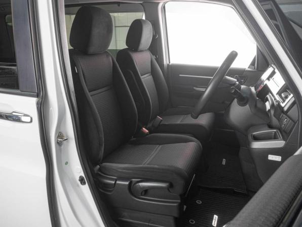 Honda Stepwgn V с пробегом 2015 года, цена 1 989 000 рублей, 163288 км, минивэн, Автокод Объявления