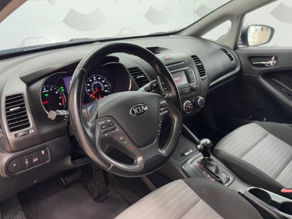 Kia Forte II с пробегом 2016 года, цена 1 050 000 рублей, 135290 км, хэтчбек, Автокод Объявления