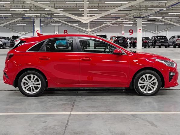 Kia Ceed III с пробегом 2018 года, цена 1 508 000 рублей, 174973 км, хэтчбек, Автокод Объявления