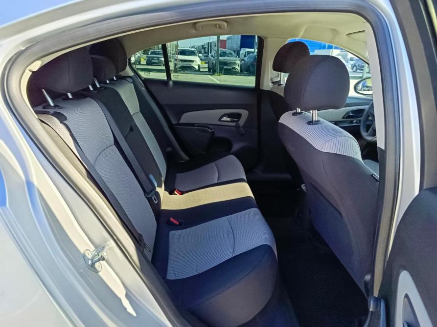 Chevrolet Cruze I Рестайлинг Тюмень  - изображение 13