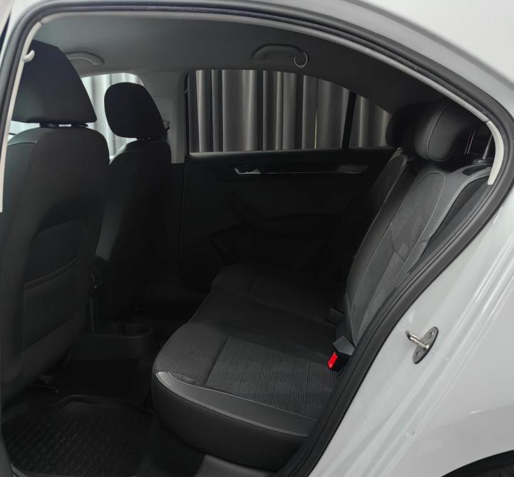 Volkswagen Polo VI Москва  - изображение 11