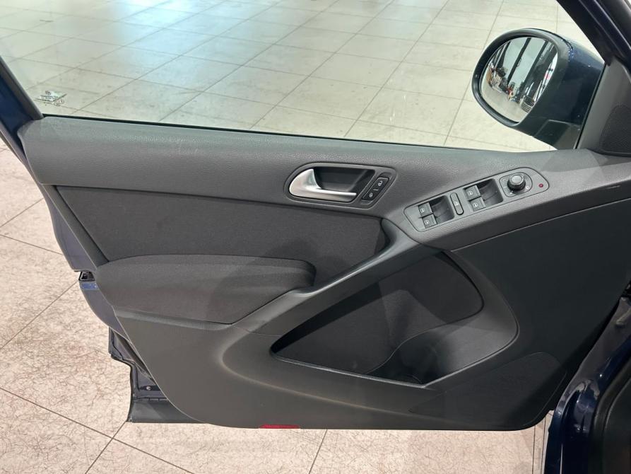 Volkswagen Tiguan I Рестайлинг Санкт-Петербург  - изображение 13