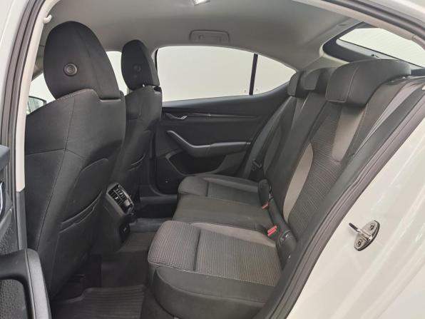 Skoda Octavia IV (A8) с пробегом 2021 года, цена 2 370 000 рублей, 181500 км, лифтбек, Автокод Объявления