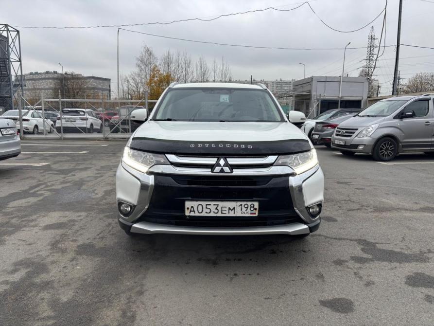 Mitsubishi Outlander III Рестайлинг 2 Санкт-Петербург  - изображение 2