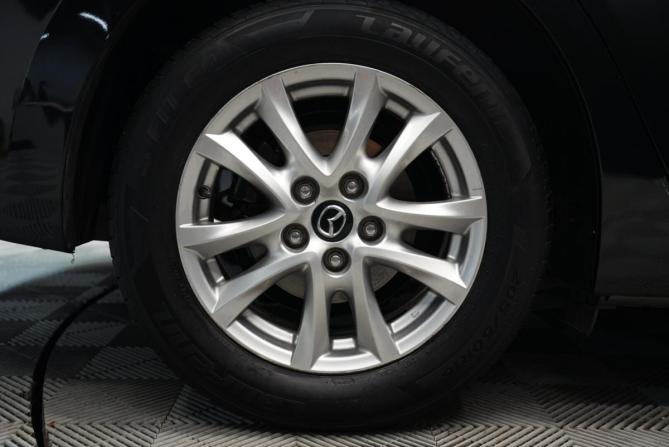 Mazda 3 III (BM) с пробегом 2013 года, цена 1 537 000 рублей, 72000 км, седан, Автокод Объявления