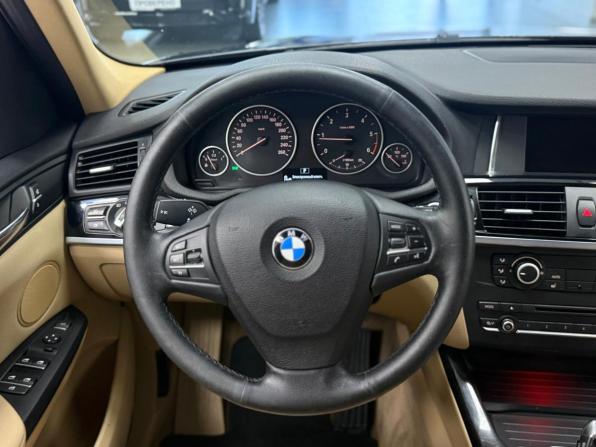 BMW X3 II (F25) Рестайлинг с пробегом 2016 года, цена 2 390 000 рублей, 225569 км, внедорожник, Автокод Объявления