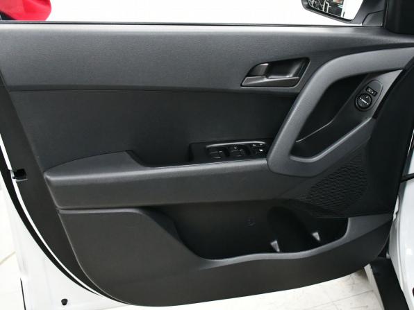 Hyundai Creta I Рестайлинг с пробегом 2021 года, цена 1 937 000 рублей, 37000 км, внедорожник, Автокод Объявления