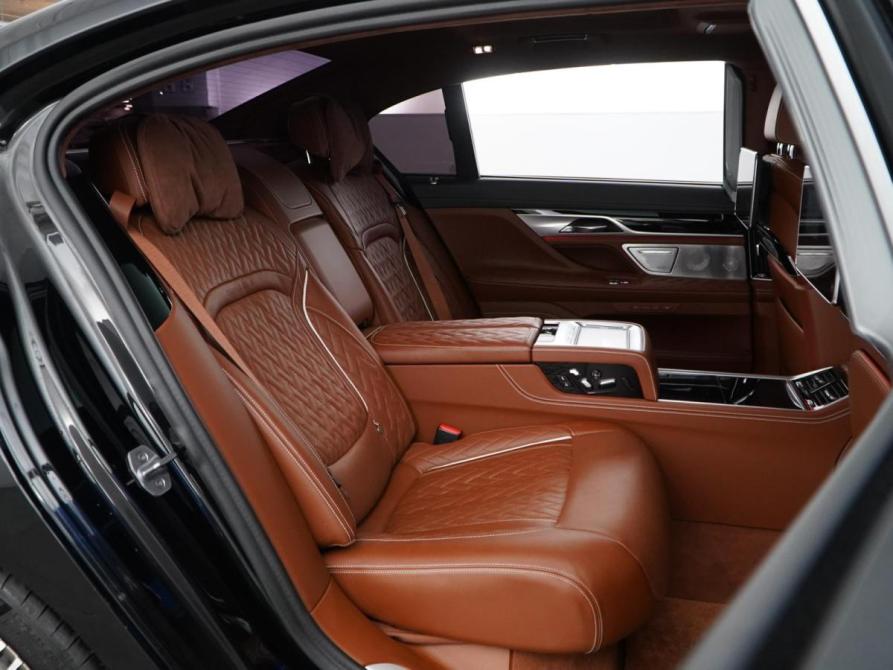 BMW 7 серии VI (G11/G12) Рестайлинг Москва  - изображение 8