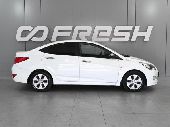 Hyundai Solaris I Рестайлинг с пробегом 2014 года, цена 1 120 000 рублей, 82829 км, седан, Автокод Объявления
