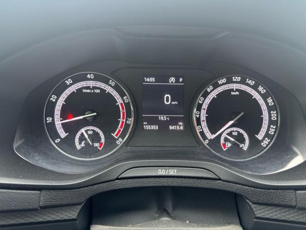 Skoda Karoq I с пробегом 2021 года, цена 1 798 000 рублей, 155353 км, внедорожник, Автокод Объявления