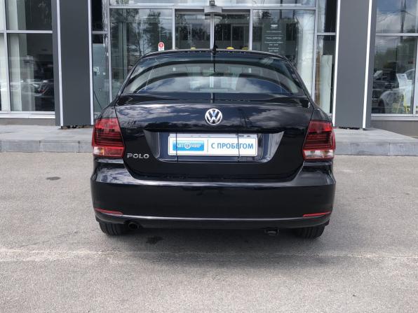 Volkswagen Polo V Рестайлинг с пробегом 2016 года, цена 1 150 000 рублей, 106784 км, седан, Автокод Объявления