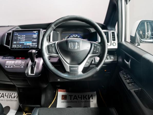 Honda Stepwgn IV Рестайлинг с пробегом 2014 года, цена 1 595 000 рублей, 221300 км, минивэн, Автокод Объявления