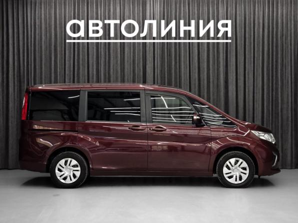 Honda Stepwgn V с пробегом 2016 года, цена 1 449 000 рублей, 184000 км, минивэн, Автокод Объявления