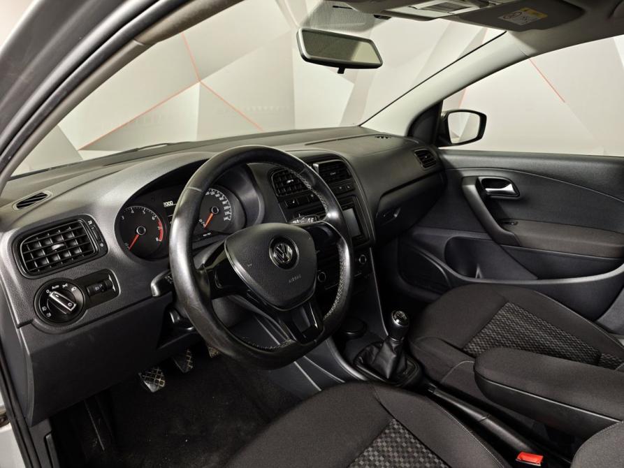 Volkswagen Polo V Рестайлинг Москва  - изображение 18