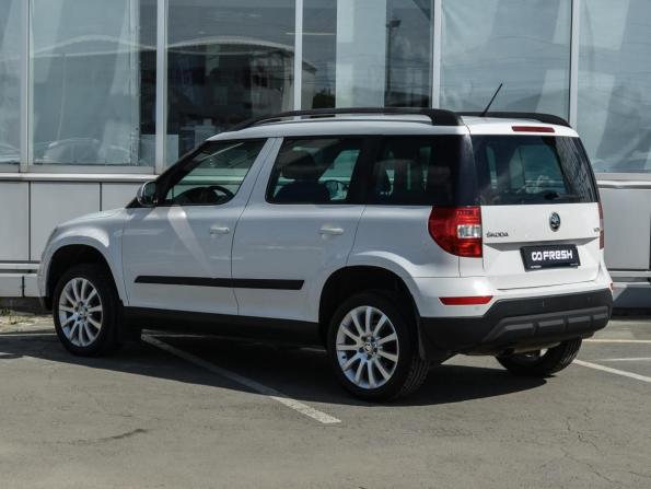 Skoda Yeti I Рестайлинг с пробегом 2014 года, цена 1 240 000 рублей, 223961 км, внедорожник, Автокод Объявления