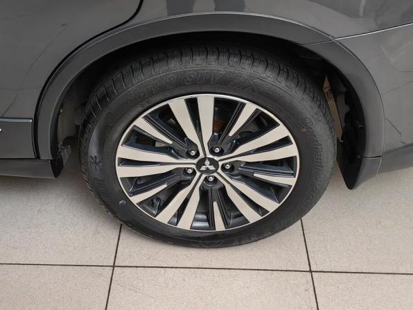 Mitsubishi Outlander III Рестайлинг 3 с пробегом 2019 года, цена 1 768 000 рублей, 148234 км, внедорожник, Автокод Объявления
