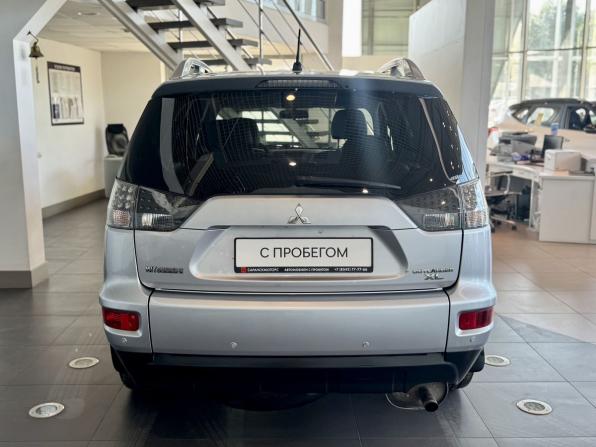 Mitsubishi Outlander II Рестайлинг с пробегом 2010 года, цена 1 100 000 рублей, 200000 км, внедорожник, Автокод Объявления