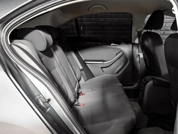 Volkswagen Jetta VI с пробегом 2012 года, цена 710 000 рублей, 303601 км, седан, Автокод Объявления