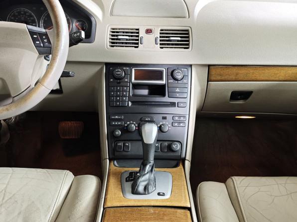 Volvo XC90 I с пробегом 2003 года, цена 679 000 рублей, 279201 км, внедорожник, Автокод Объявления