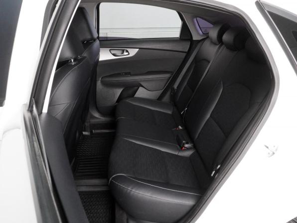 Kia K3 II с пробегом 2019 года, цена 1 884 000 рублей, 98069 км, седан, Автокод Объявления