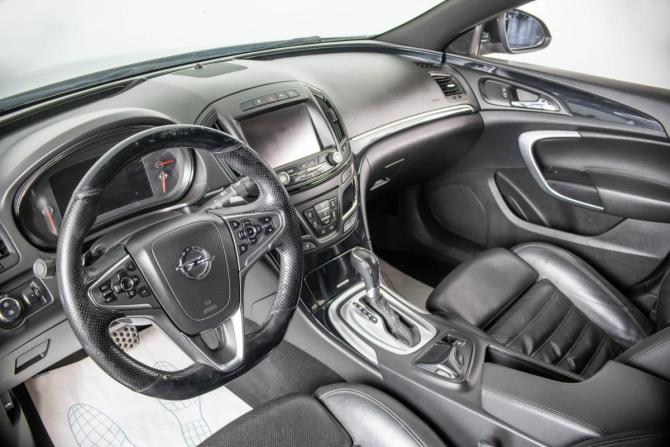 Opel Insignia I Рестайлинг с пробегом 2013 года, цена 1 249 000 рублей, 191245 км, седан, Автокод Объявления