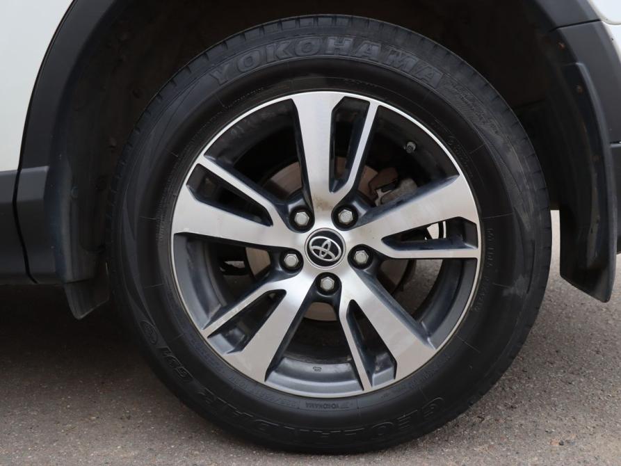 Toyota RAV4 IV (XA40) Рестайлинг Москва  - изображение 9