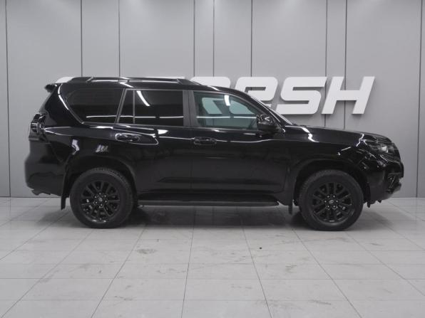 Toyota Land Cruiser Prado 150 Series Рестайлинг 3 с пробегом 2021 года, цена 6 799 000 рублей, 115672 км, внедорожник, Автокод Объявления