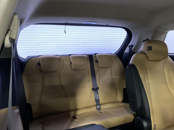 Kia Carnival IV с пробегом 2021 года, цена 3 879 000 рублей, 126000 км, минивэн, Автокод Объявления