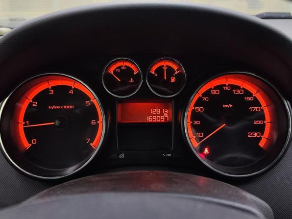 Peugeot 408 I с пробегом 2014 года, цена 599 000 рублей, 169092 км, седан, Автокод Объявления