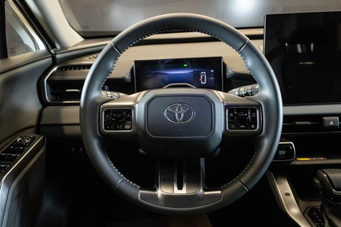 Toyota RAV4 VI (XA60) с пробегом 2026 года, цена 4 399 000 рублей, 48 км, внедорожник, Автокод Объявления