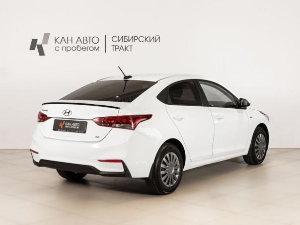 Hyundai Solaris II с пробегом 2018 года, цена 1 265 800 рублей, 146299 км, седан, Автокод Объявления