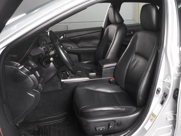 Toyota Camry VII (XV50) Рестайлинг с пробегом 2015 года, цена 1 841 000 рублей, 196123 км, седан, Автокод Объявления