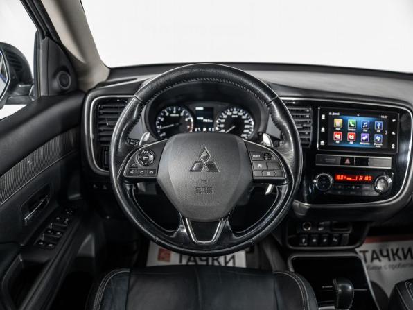 Mitsubishi Outlander III Рестайлинг 3 с пробегом 2019 года, цена 2 520 000 рублей, 187709 км, внедорожник, Автокод Объявления