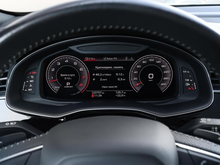 Audi Q8 I (4M) Москва  - изображение 13