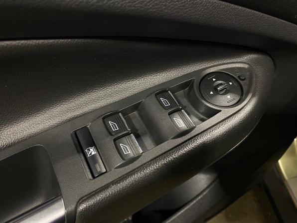 Ford Kuga II с пробегом 2014 года, цена 1 300 000 рублей, 120882 км, внедорожник, Автокод Объявления