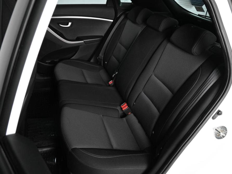 Hyundai i30 II Рестайлинг Ростов-на-Дону  - изображение 9