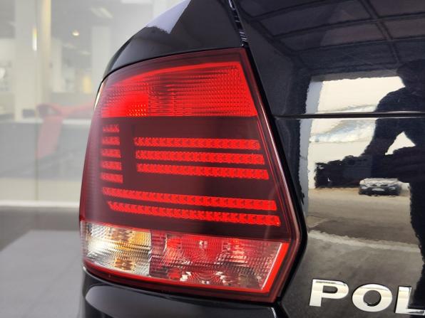 Volkswagen Polo V Рестайлинг с пробегом 2019 года, цена 1 400 000 рублей, 93870 км, седан, Автокод Объявления