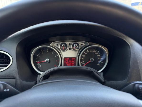Ford Focus II Рестайлинг с пробегом 2011 года, цена 630 000 рублей, 122000 км, хэтчбек, Автокод Объявления