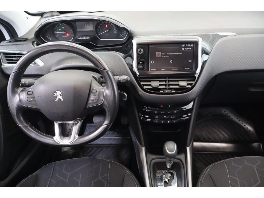 Peugeot 2008 I Рестайлинг Коломна  - изображение 9