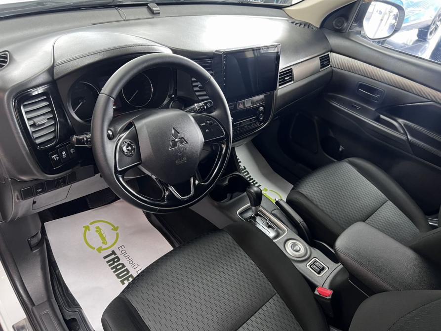 Mitsubishi Outlander III Рестайлинг 2 Тверь  - изображение 9