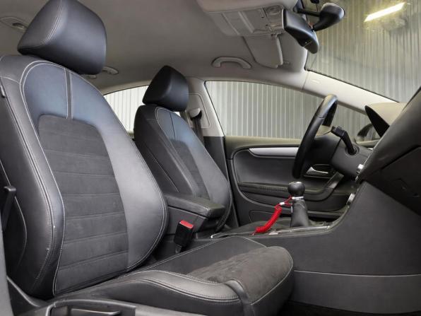 Volkswagen Passat CC I с пробегом 2011 года, цена 1 097 000 рублей, 202295 км, седан, Автокод Объявления