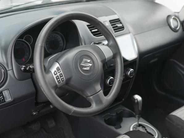 Suzuki SX4 I (Classic) Рестайлинг с пробегом 2010 года, цена 850 000 рублей, 175229 км, хэтчбек, Автокод Объявления