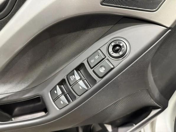 Hyundai Elantra V (MD) Рестайлинг с пробегом 2014 года, цена 995 000 рублей, 189522 км, седан, Автокод Объявления